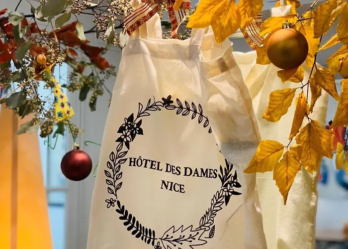 Отель Des Dames Ницца