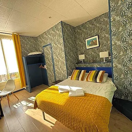 Des Dames Hotel