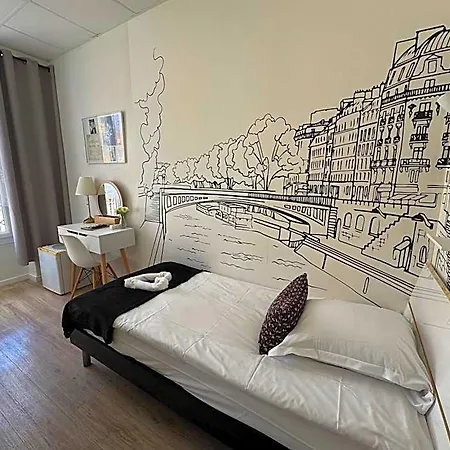 Des Dames Hotel *
