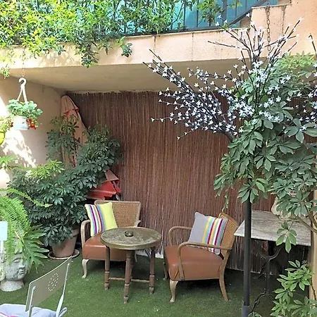 Des Dames Hotel